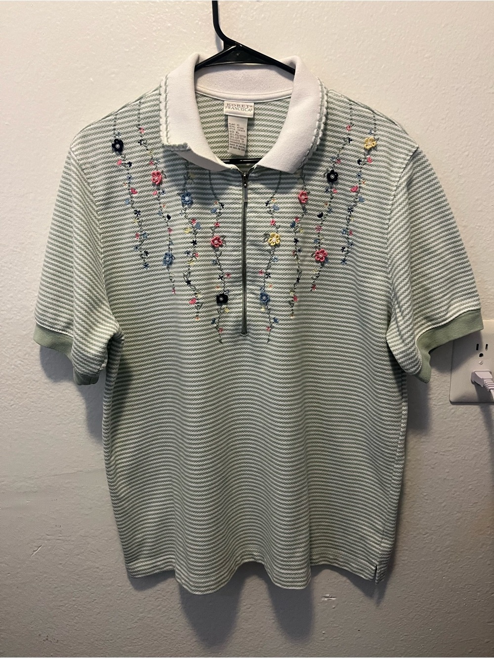 Vintage Koret Francisca XL Sage Green Embroidered Floral Quarter Zip Top